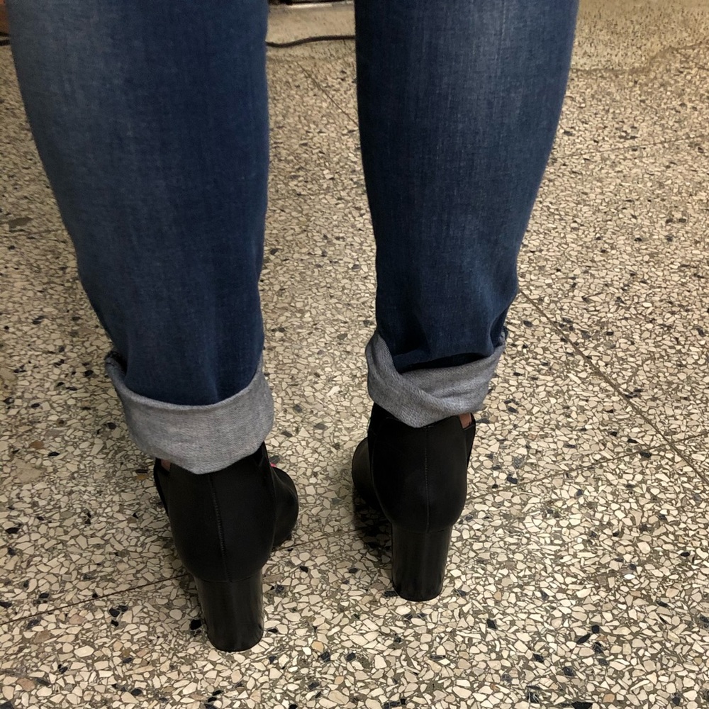 Shoes - Picture 4 of 4